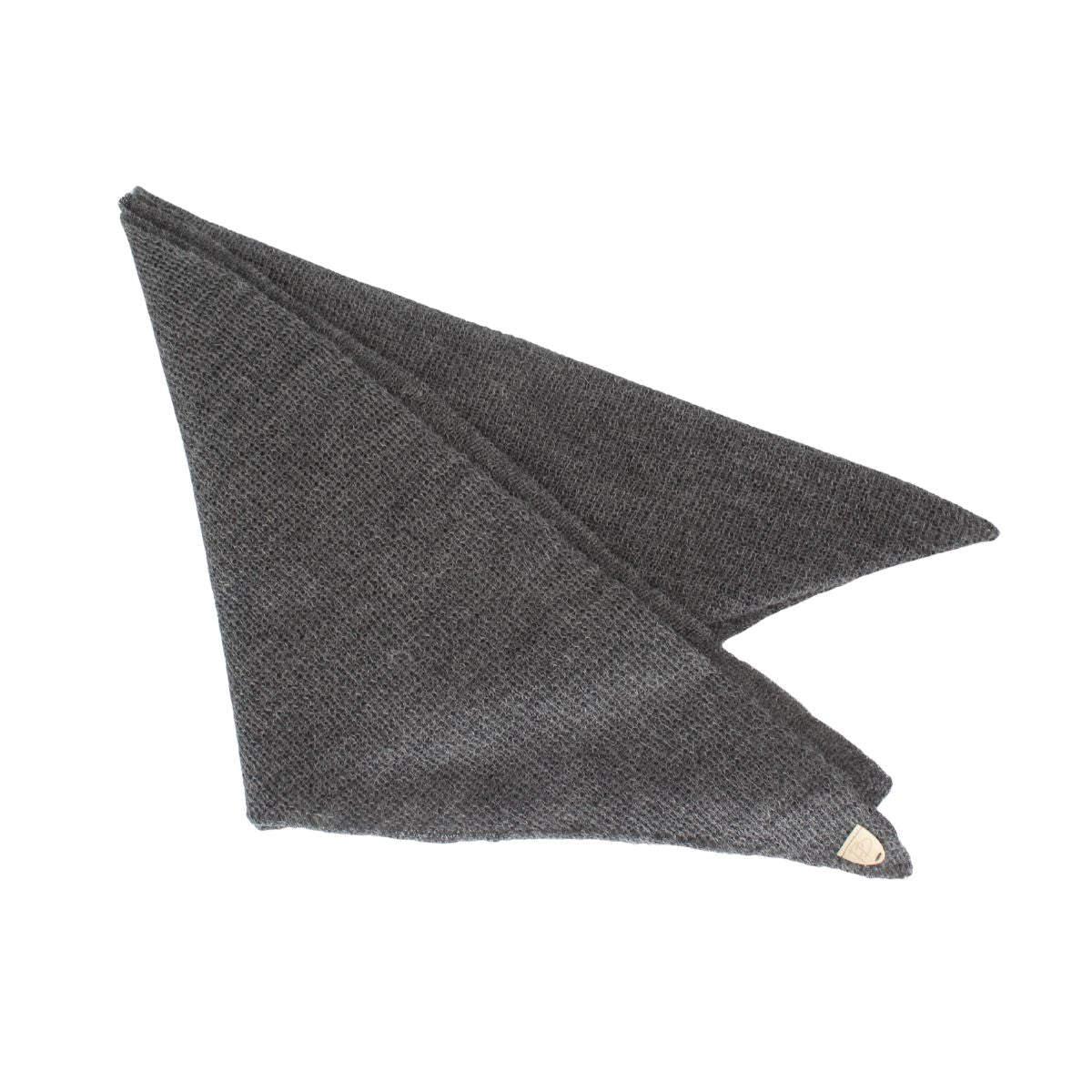 Pirita Design alpakkakolmiohuivi Saana color grey taiteltuna