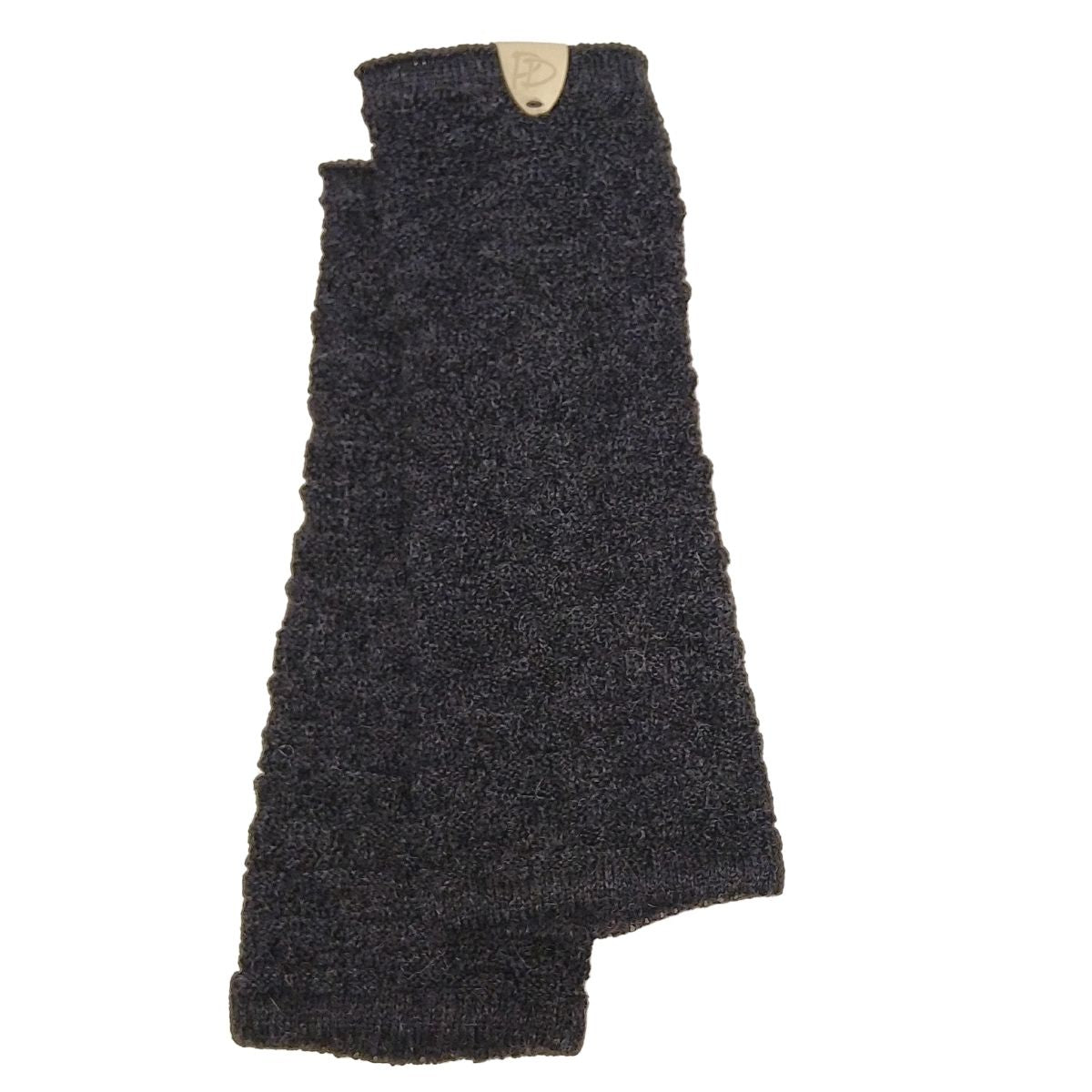 Pirita Design alpakkarannekkeet Käpy color coal