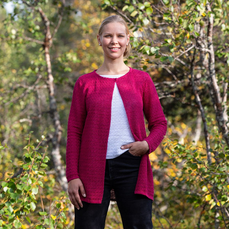 Pirita Design pellavaneulejakku Mandi color cranberry