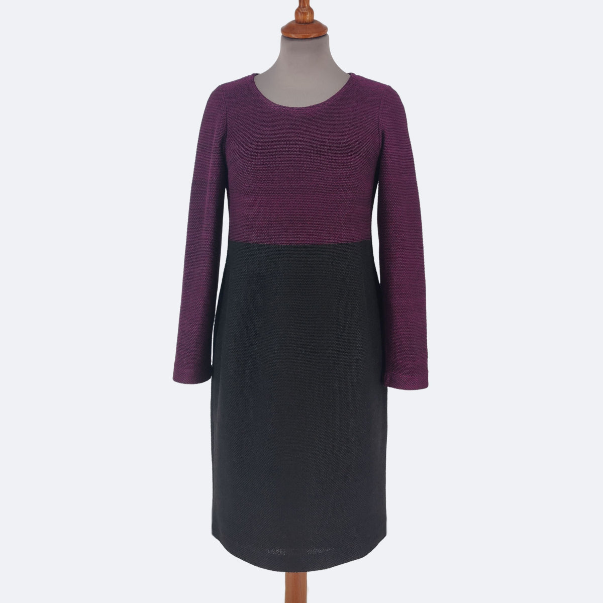Melina-pellavaneulemekko