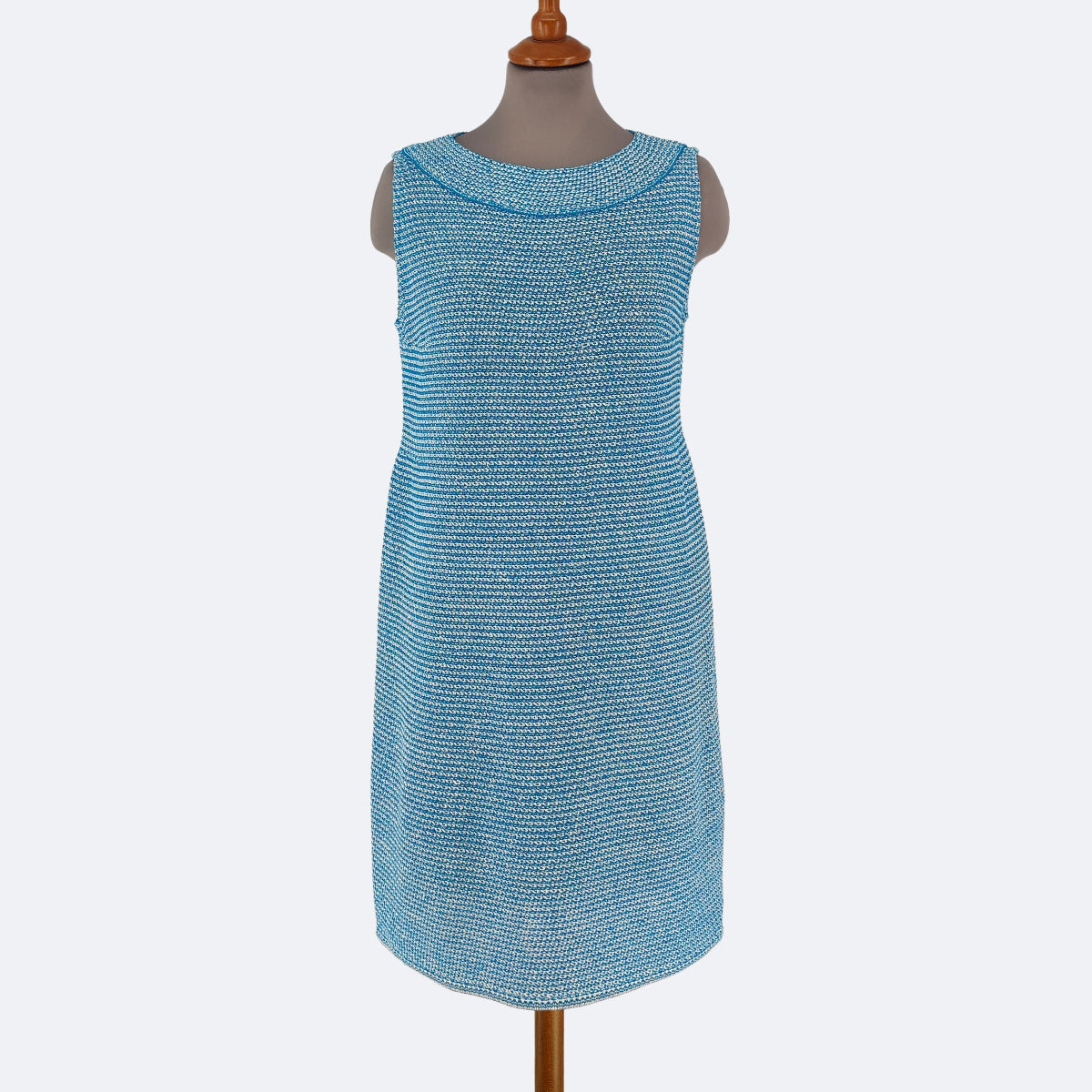 Donna-pellavaneulemekko